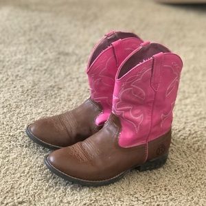 Girls cowboy boots size 13